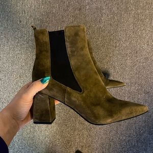 Marc Fisher green booties